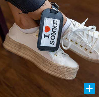 Folge dem Solarium Suntime No. 1 Slim, Sun & Beauty auch in den sozialen Medien und bleibe immer auf dem Laufenden